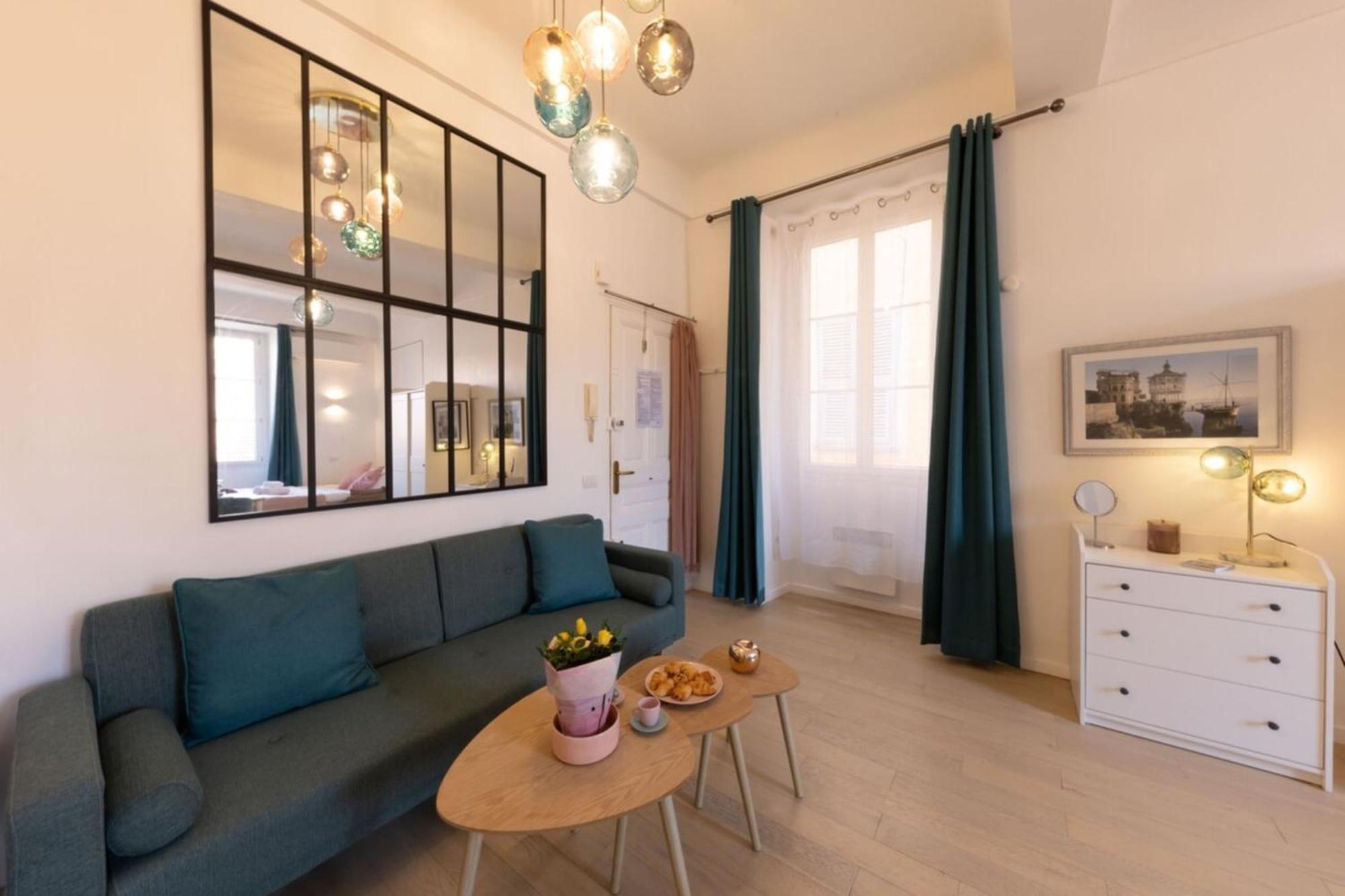 06A3 - Lovely Apartment In The Heart Of Old Ницца Экстерьер фото